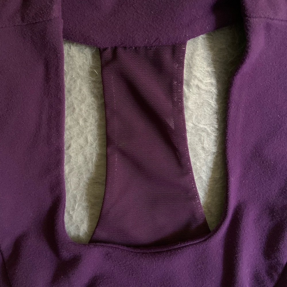 Lululemon top - Picture 4 of 6